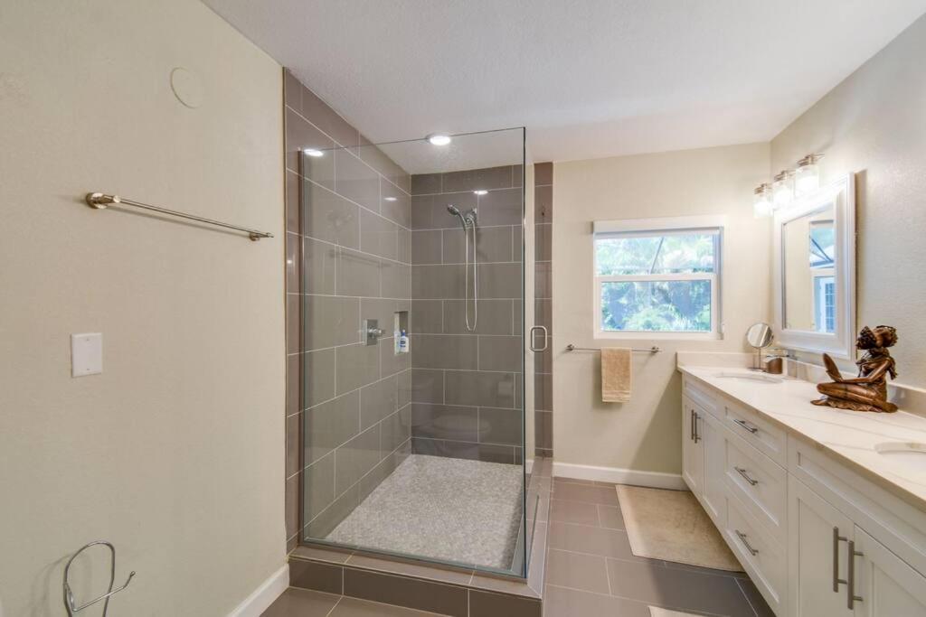 Luxury Home In The Heart Of South Tampa & Pool! ภายนอก รูปภาพ